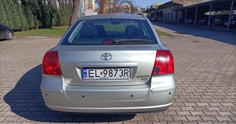 Toyota Avensis cena 11000 przebieg: 191000, rok produkcji 2003 z Łódź małe 79